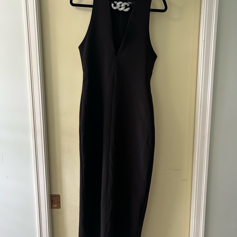 Elegant Black Sleeveless Zara Dress